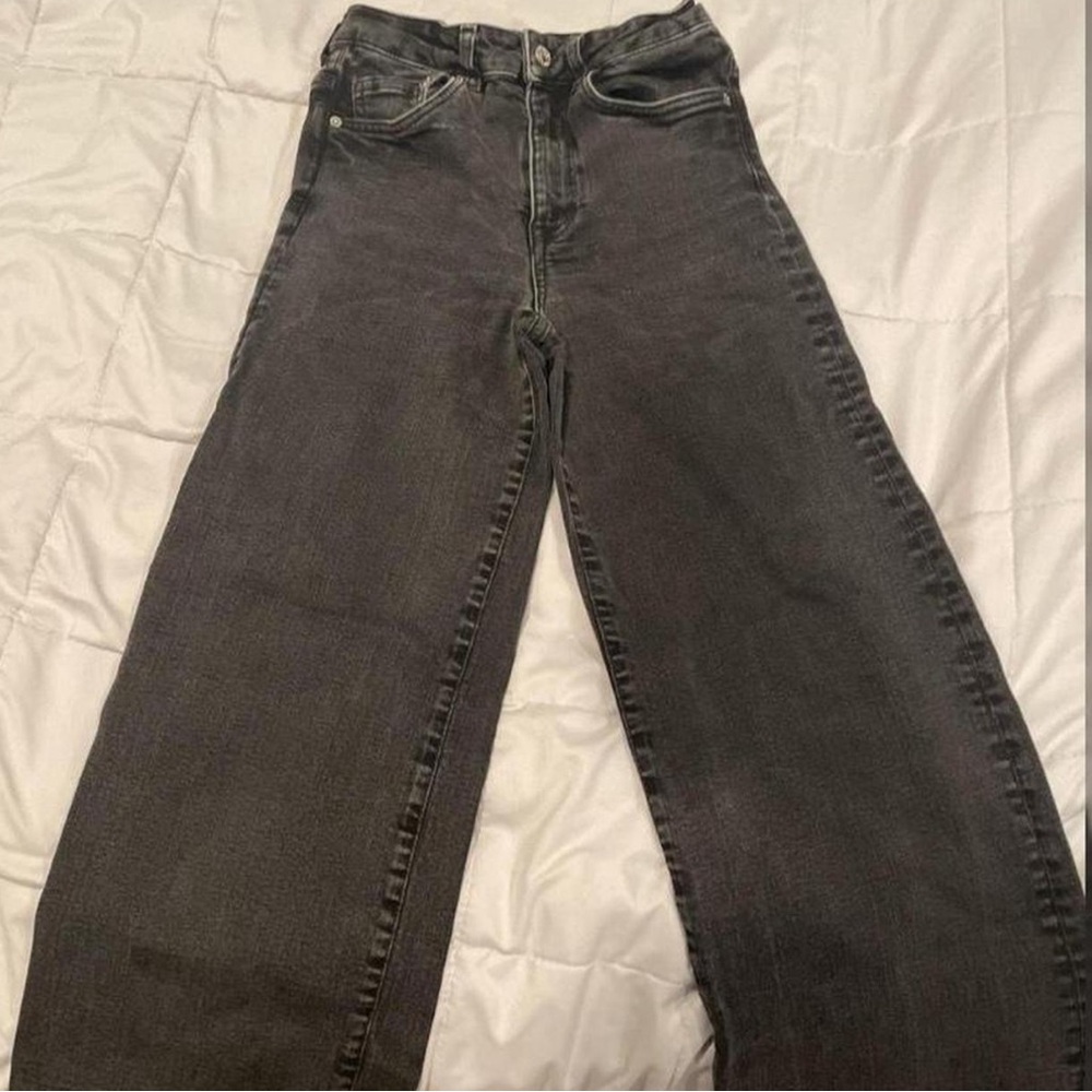 Black denim Zara flared jeans